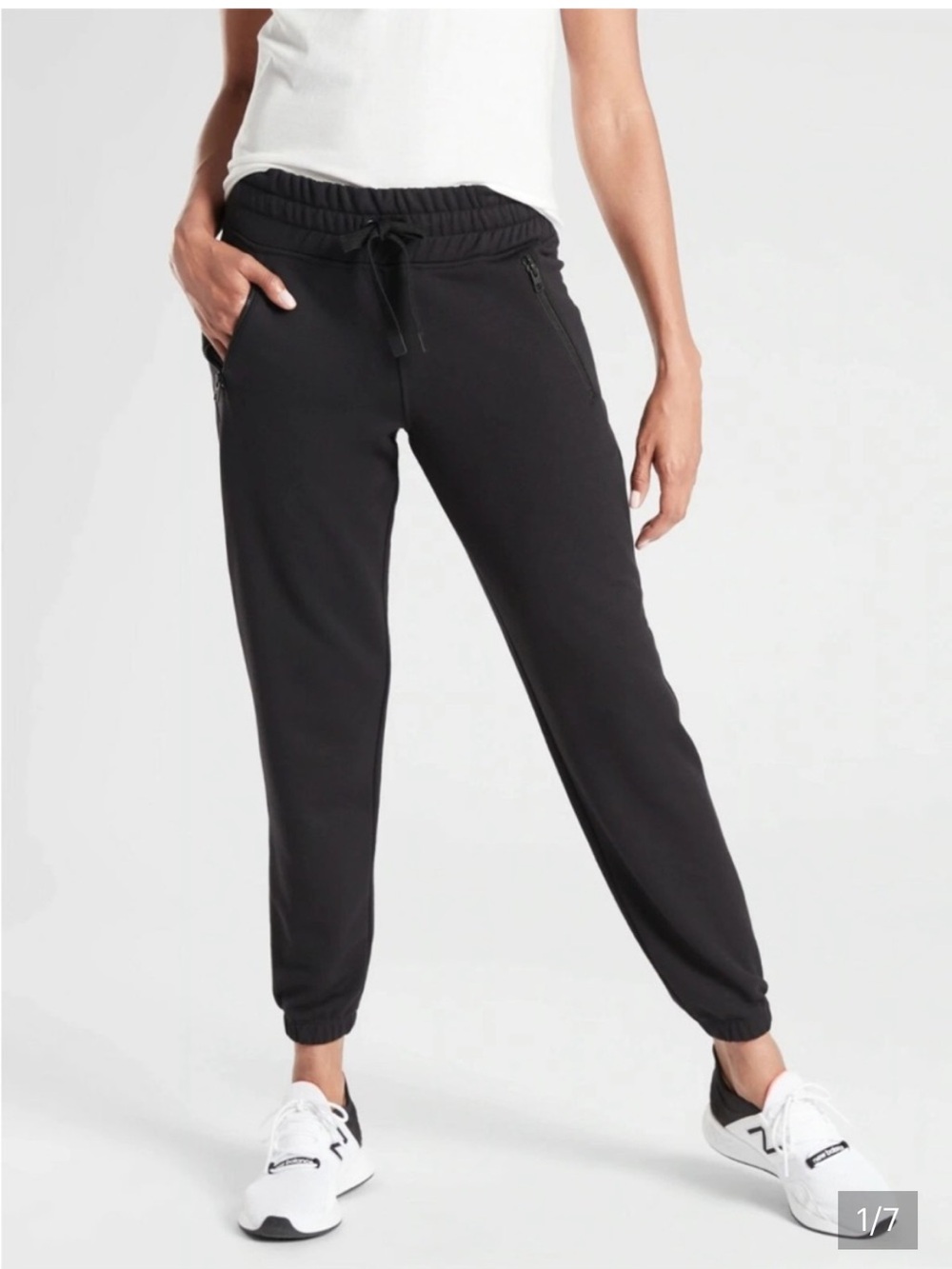 Athleta Bounce Back Jogger Black